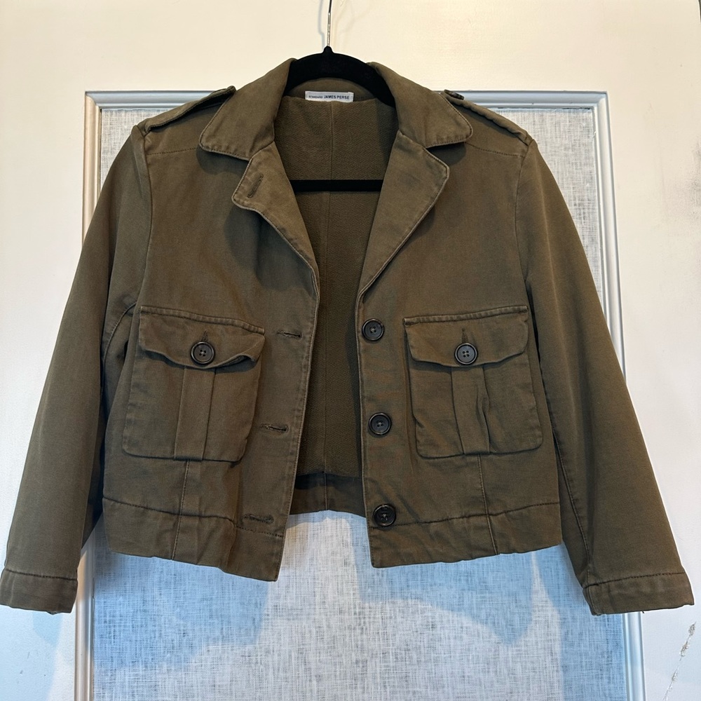 - Cropped fleece lined James Perse jacket